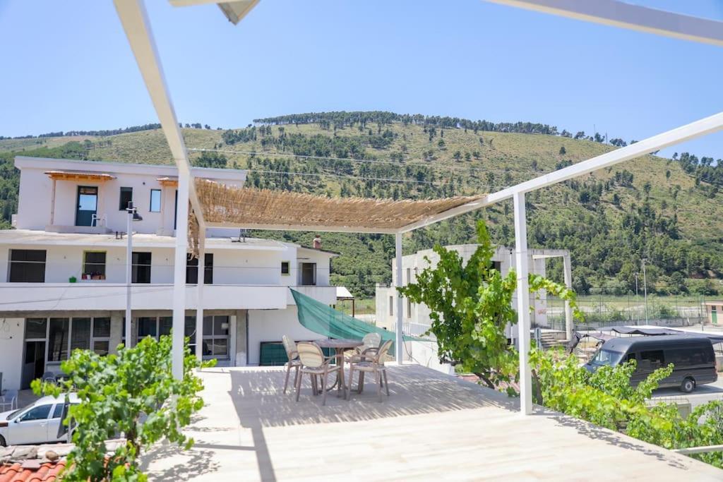 Cereni Guesthouse Berat Eksteriør bilde