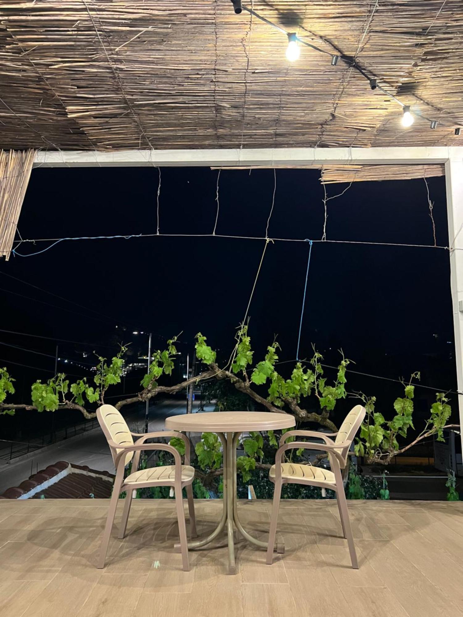 Cereni Guesthouse Berat Eksteriør bilde